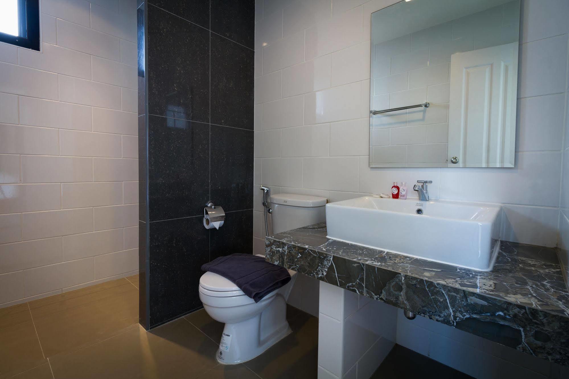 Rest Solution Chiang Mai Hotel Екстериор снимка