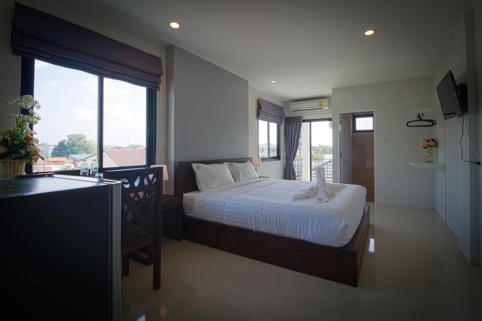 Rest Solution Chiang Mai Hotel Екстериор снимка